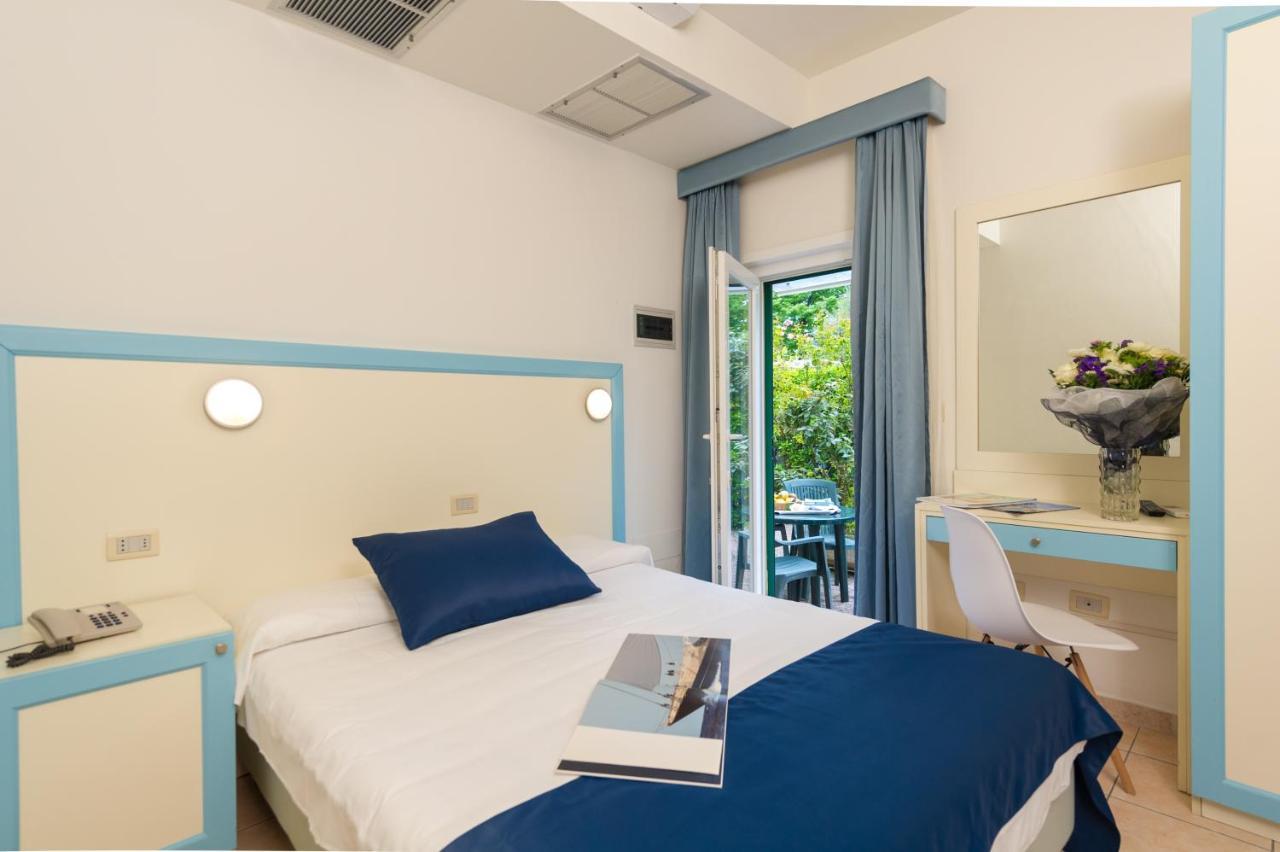Hotel La Pace Forte dei Marmi Extérieur photo