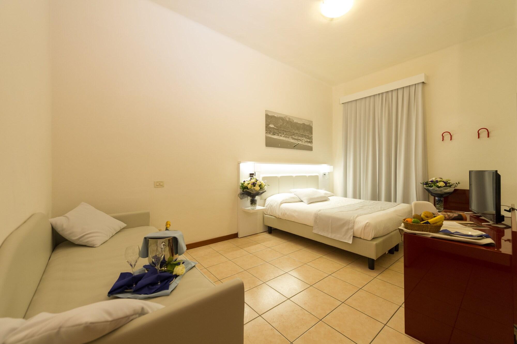 Hotel La Pace Forte dei Marmi Extérieur photo