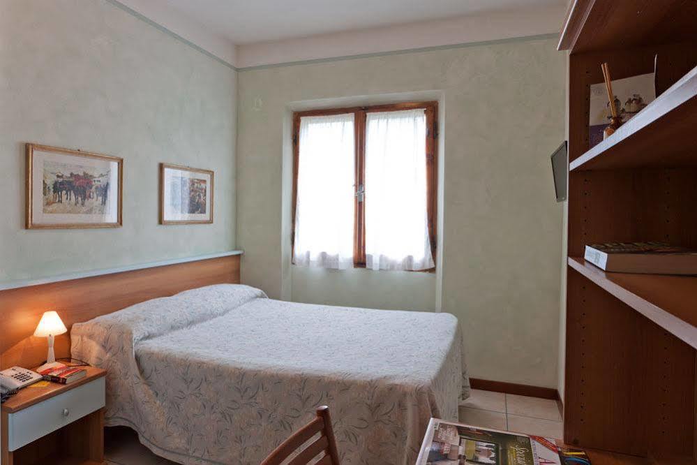 Hotel La Pace Forte dei Marmi Extérieur photo
